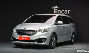 Kia Canival 9-seater Luxury 2017