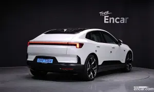 Polestar Polestar 4 Long Range Duel Moter 2025