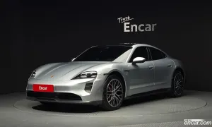 Porsche Taycan 4S 2020