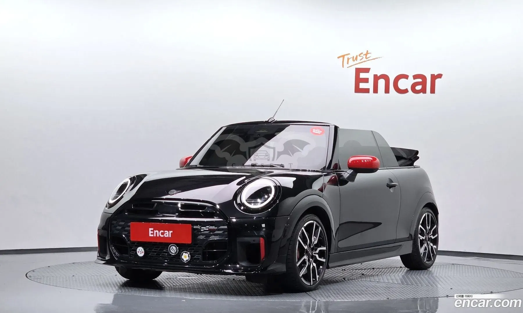 Mini Cooper convertible JCW 2025