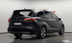 Toyota Sienna 2.5 Hybrid 2WD 2025