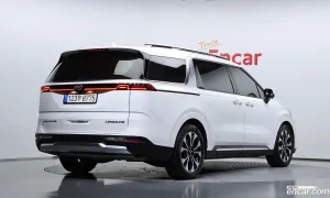 Kia Canival Gasoline 7-Seater Signature 2021