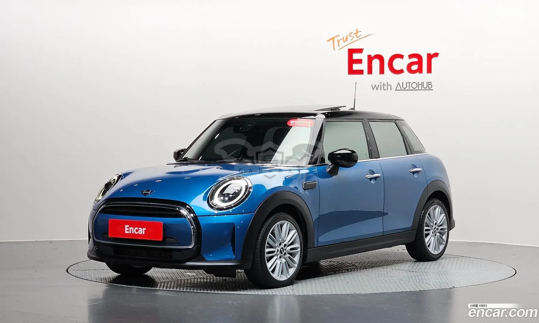 Mini Cooper Third Generation 5Door Classic Plus Launch Pack 2021