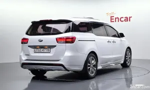 Kia Canival 9-seater Prestige 2018