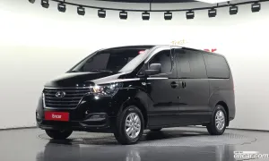 Hyundai Starex Modern Van 5-Seater 2018