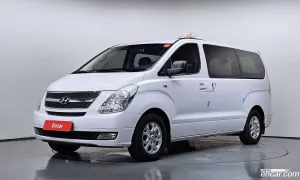 Hyundai Starex CVX Luxury 12-Seater Wagon 2013