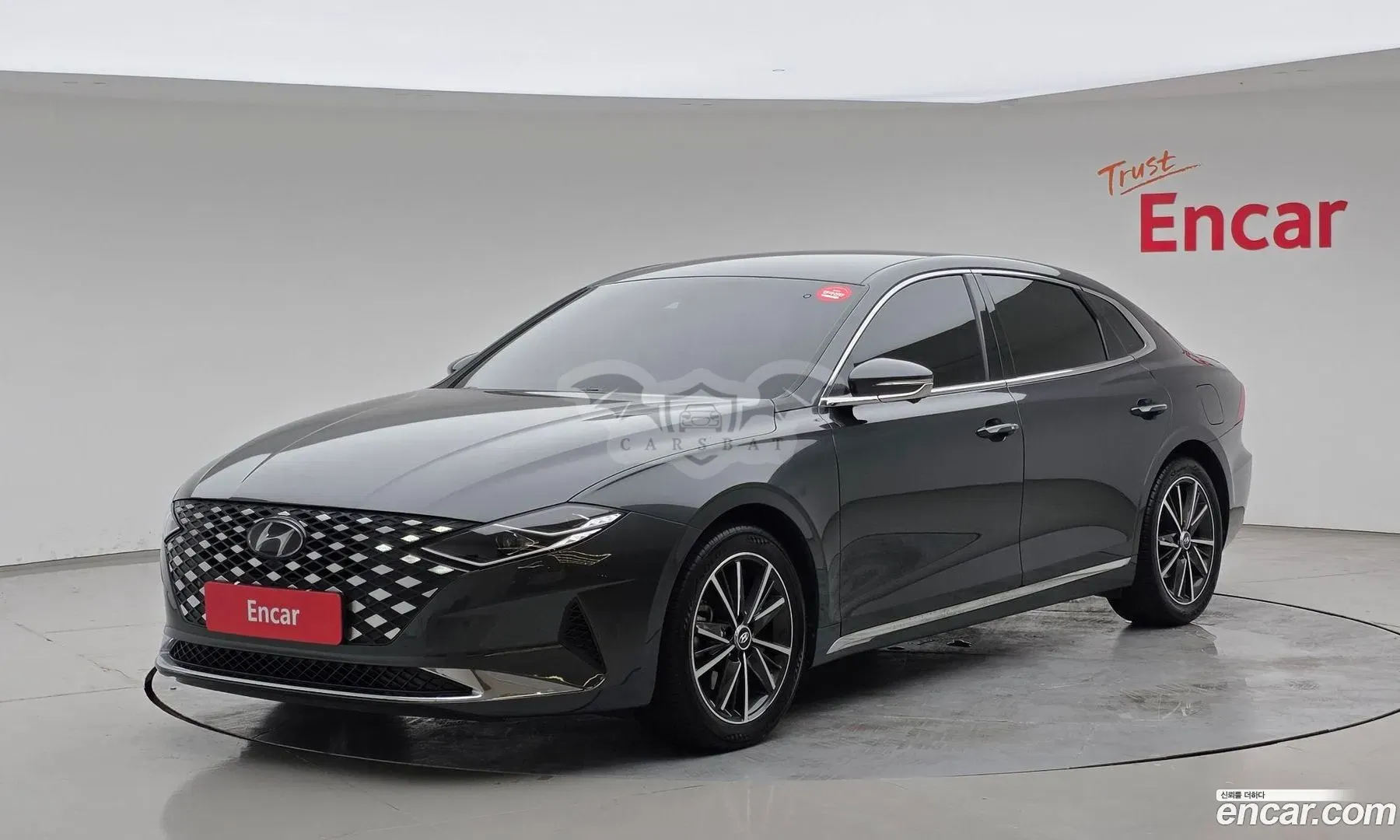 Hyundai Grandeur Le Blanc 2.5 2022