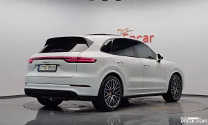 Porsche Cayenne 3.0 2021