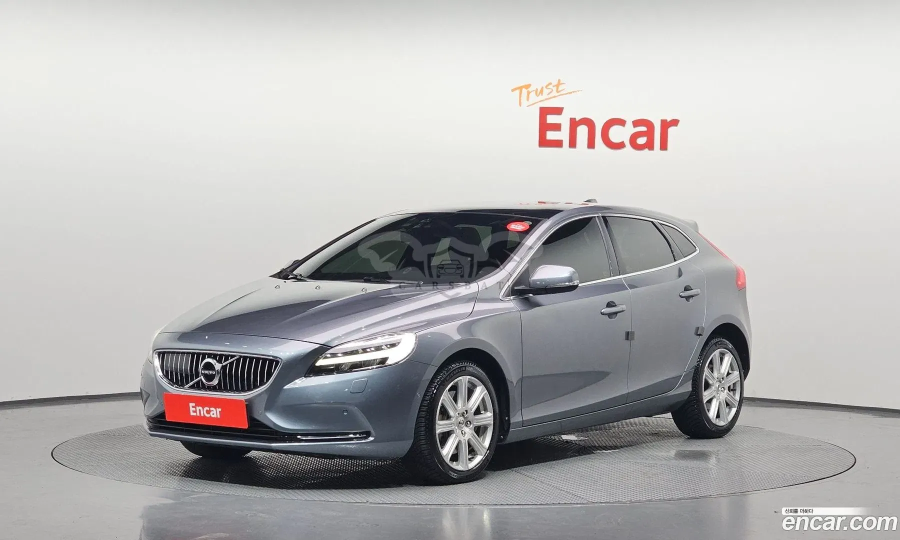 Volvo V40 2nd D3 2018