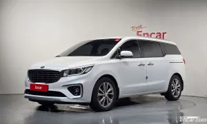 Kia Canival 9-Seater Prstige 2018
