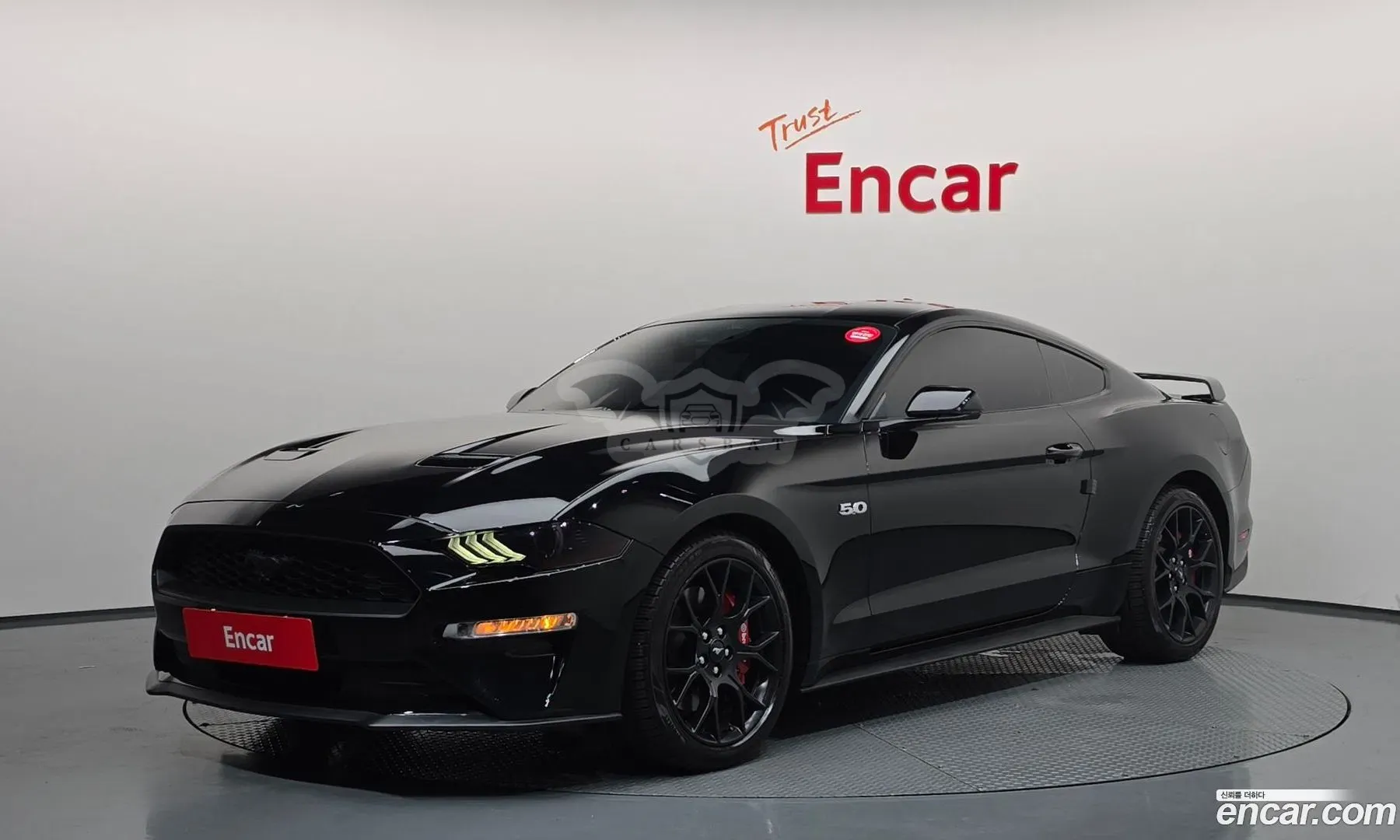Ford Mustang Coupe 2020