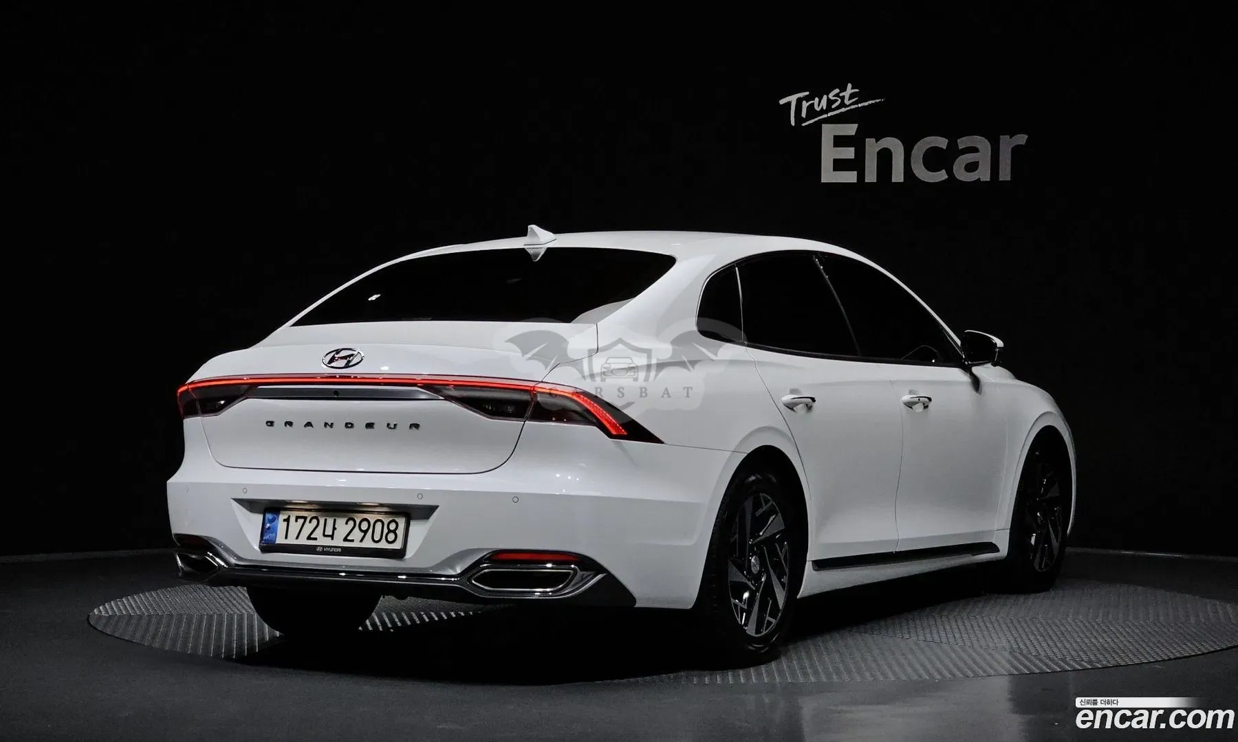 Hyundai Grandeur Le Blanc 2021