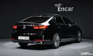 Kia K7 3.0 LPI Prestige (Rental Car) 2016