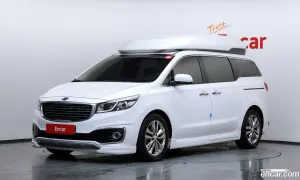 Kia Canival Noblesse 9-seater Hi-Limousine 2017