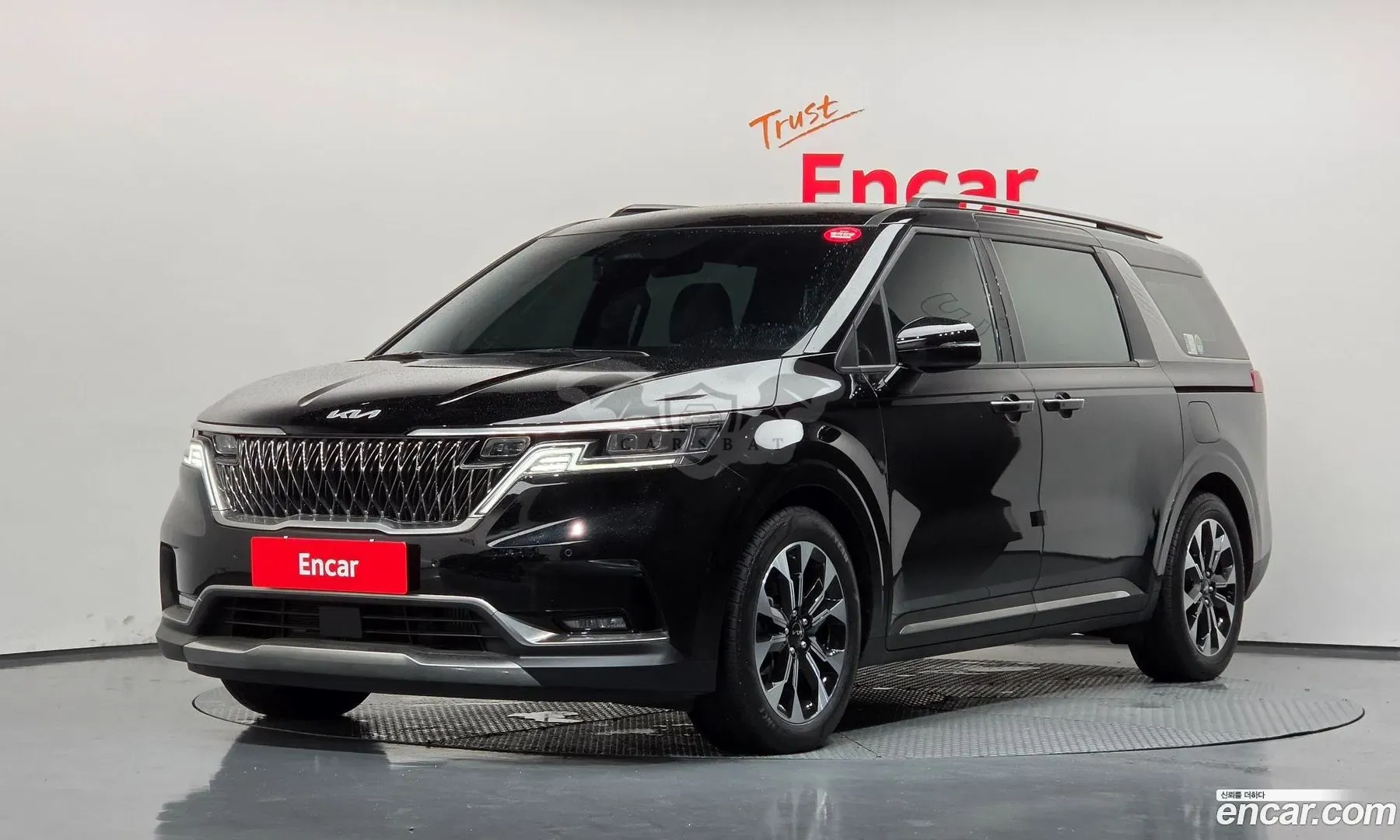 Kia Canival Diesel 9-Seater Noblesse 2021