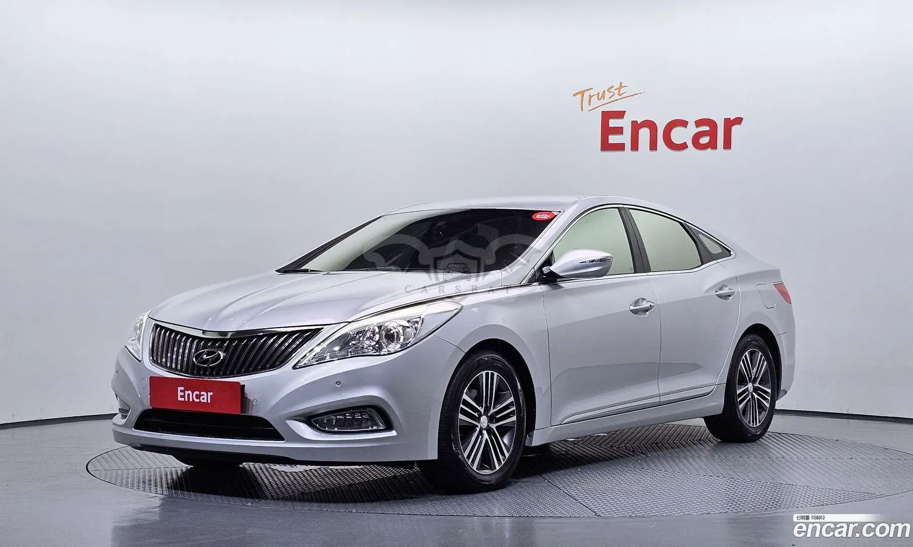 Hyundai Grandeur HG240 Modern 2013