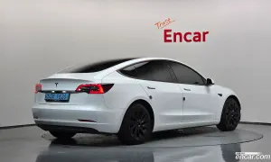 Tesla Model 3 RWD 2022