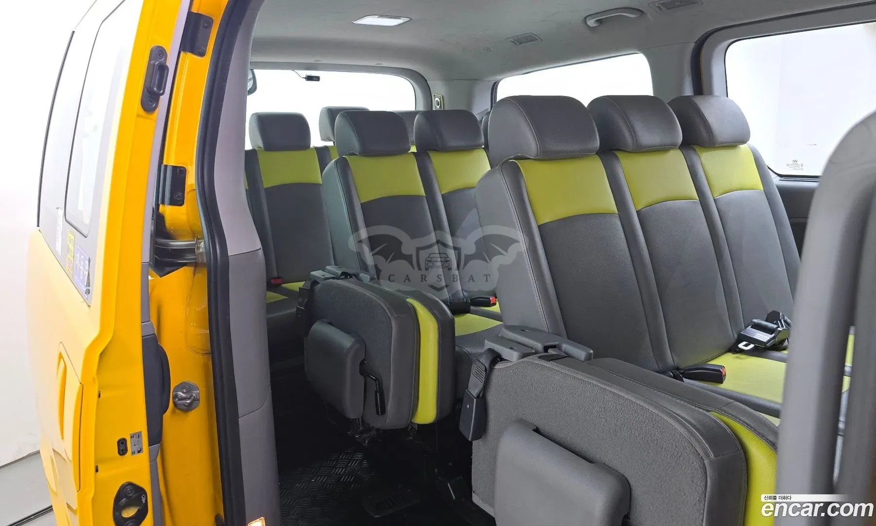 Hyundai Starex Guard car of children 2017