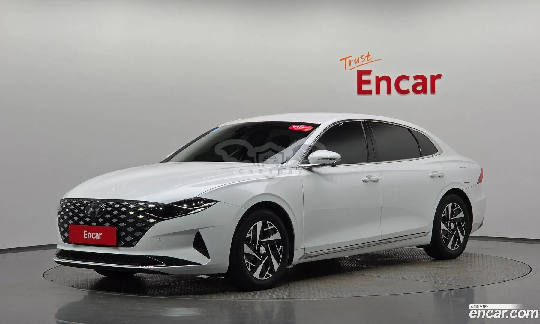Hyundai Grandeur Le Blanc 2022