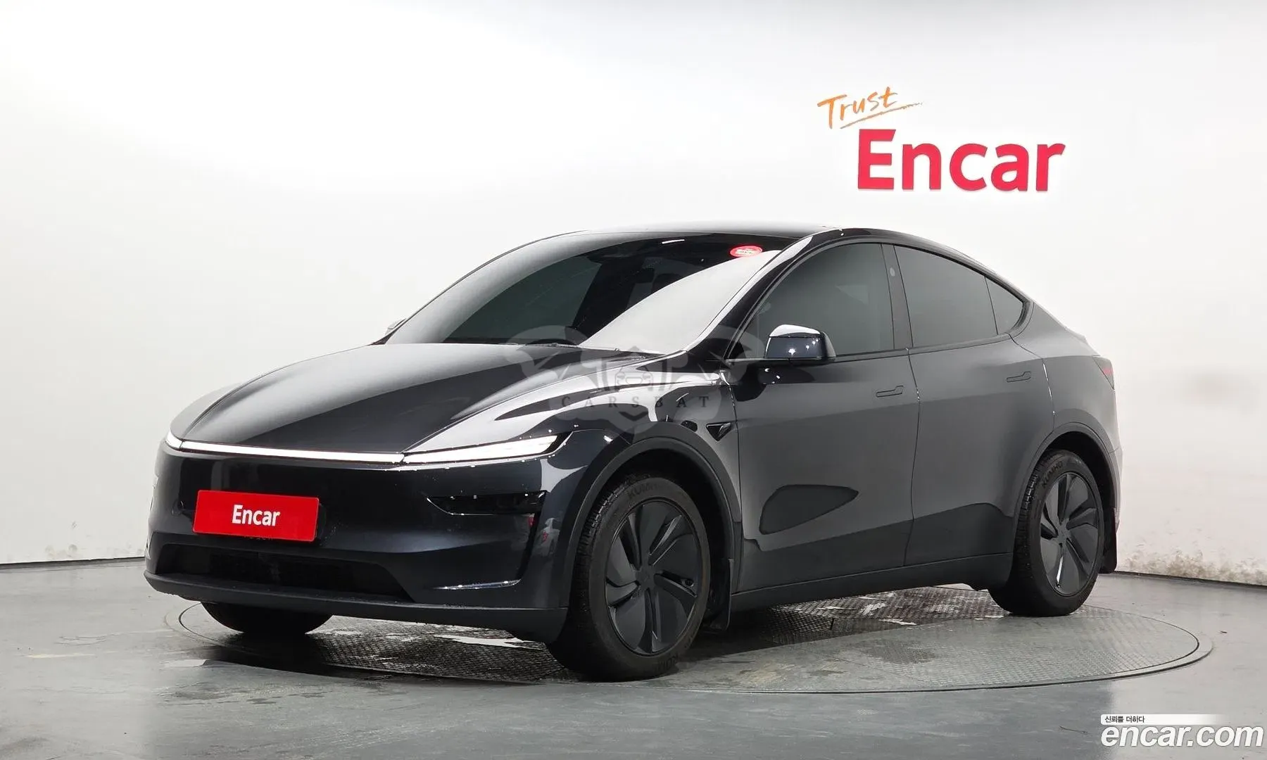 Tesla Model y RWD 2025