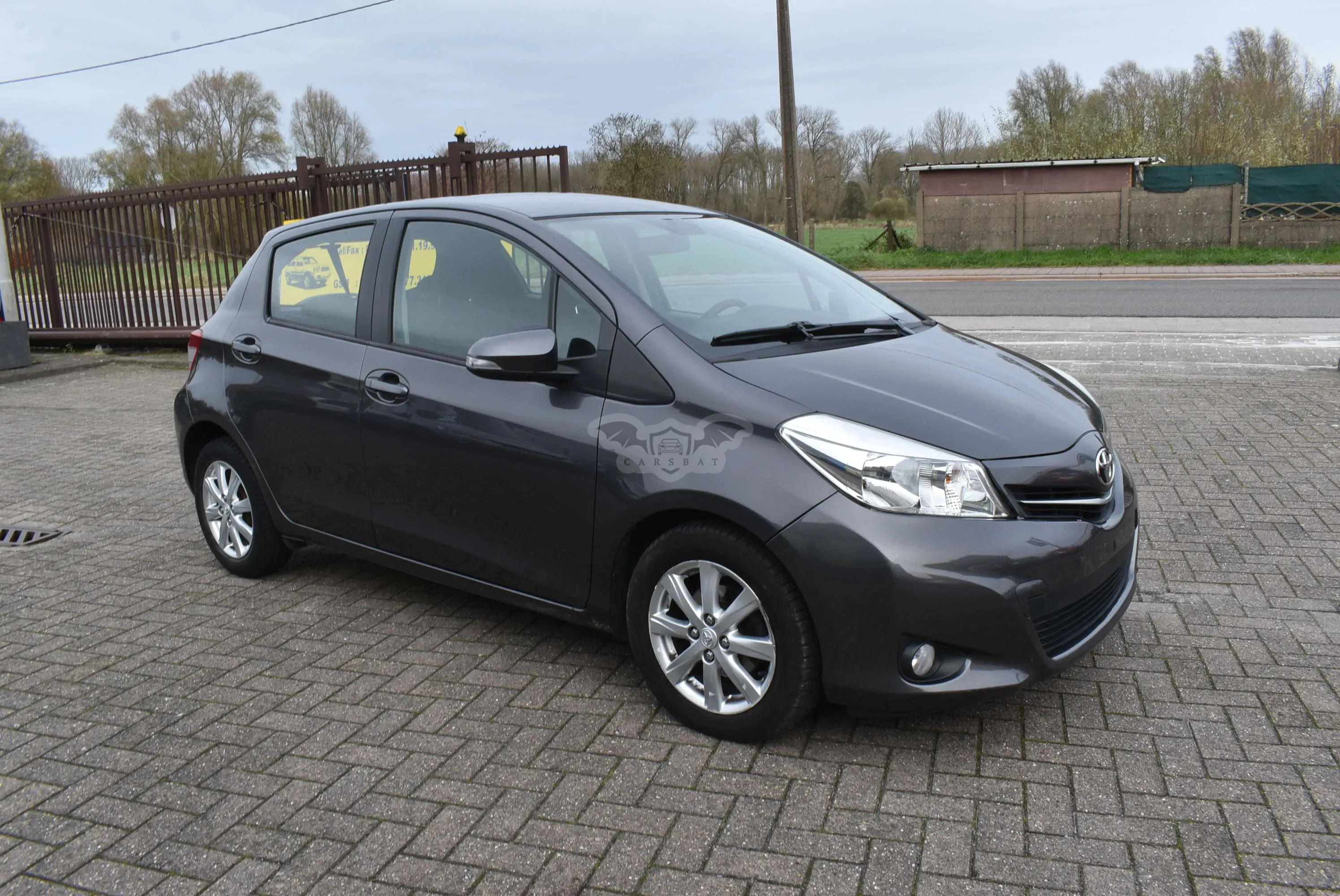 Toyota Yaris 1.3 2014