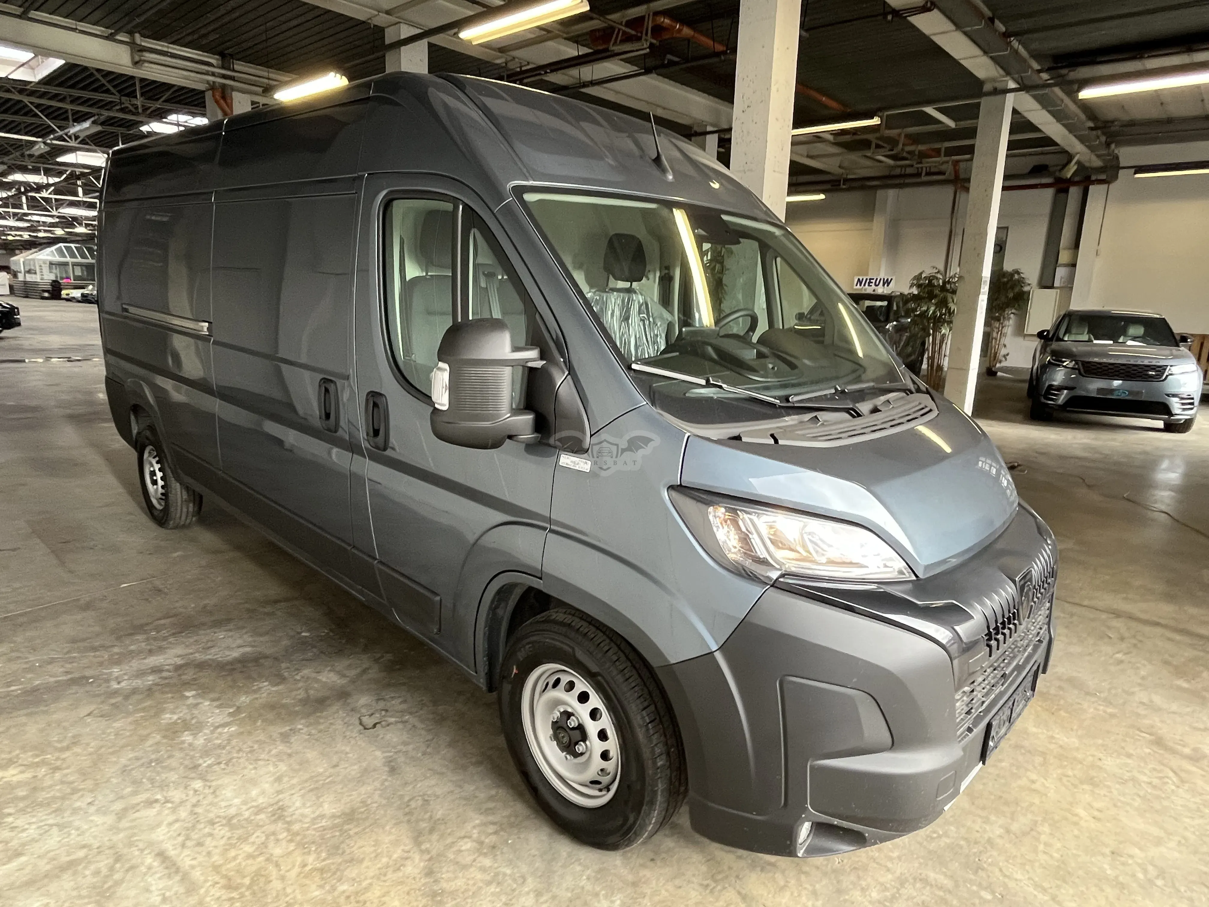 Peugeot Boxer L1H2 2.2 HDI 2025