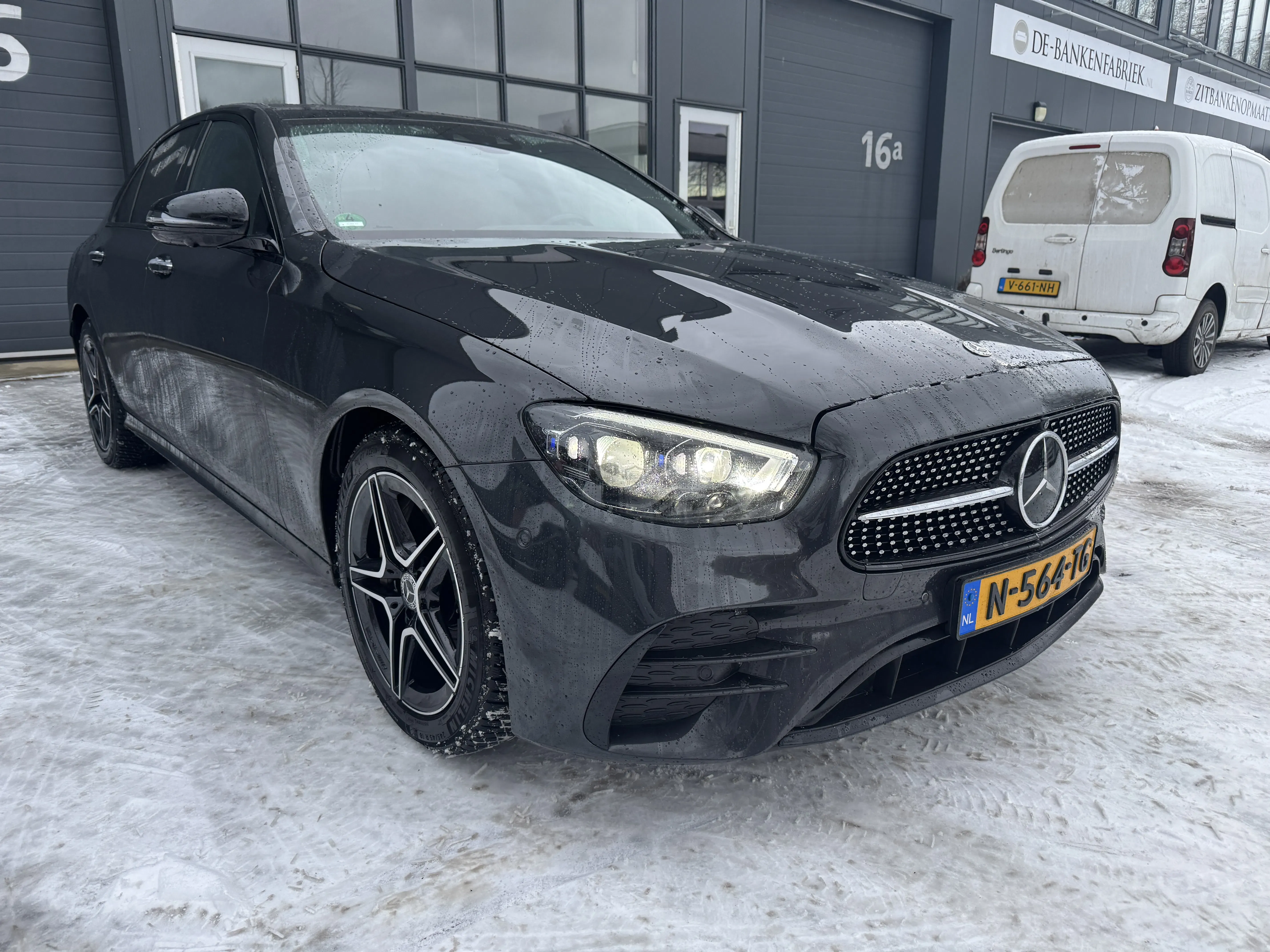 Mercedes-Benz E 300 Business Solution 2022