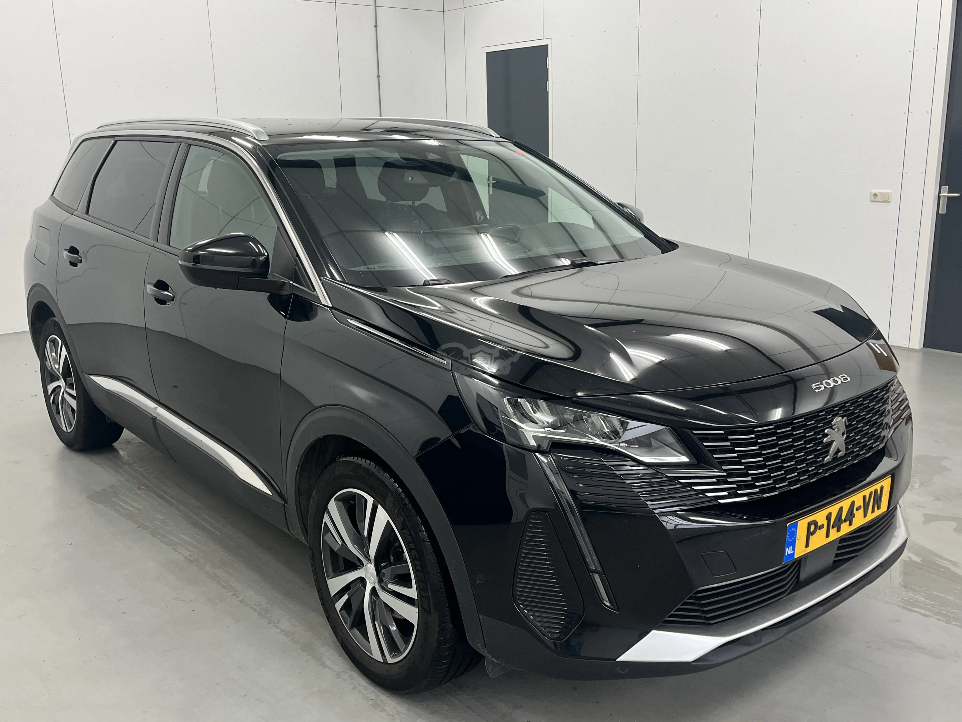 Peugeot 5008 1.5 HDI Allure Business 2022