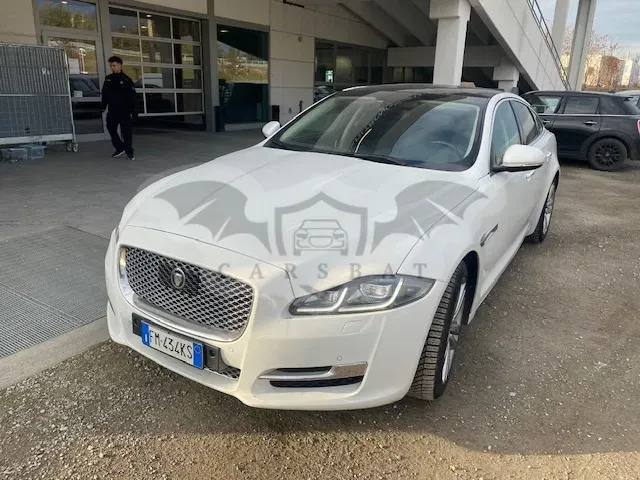 Jaguar XJ 3.0 Portfolio 2017