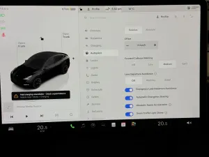 Tesla Model Y Long Range 75 kWh 2023