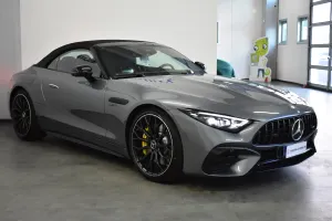 Mercedes-Benz SL AMG 43 2023