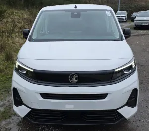 Vauxhall Combo XL 1.5 Pro 2025