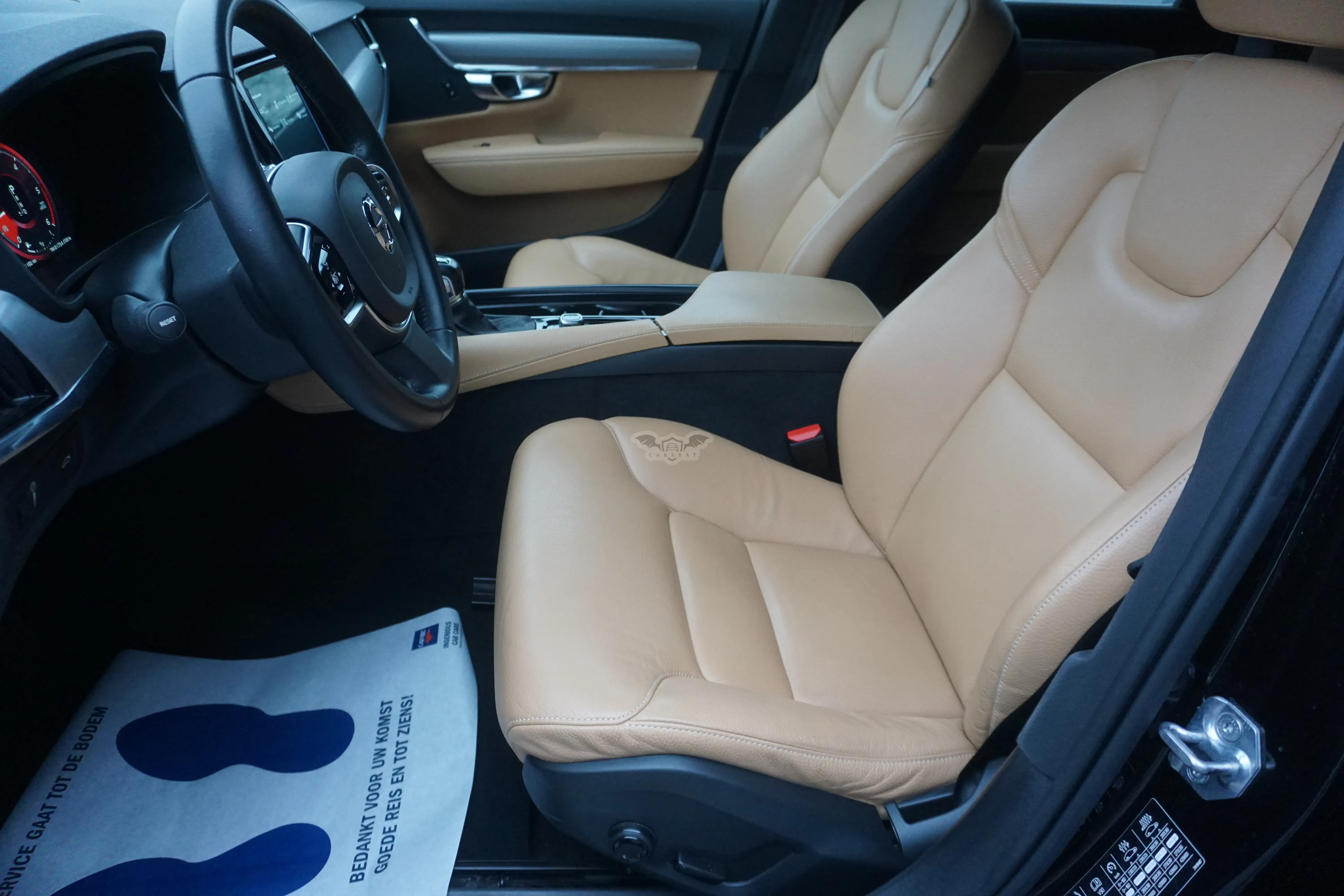 Volvo V90 D3 Momentum 2018