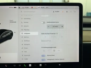 Tesla Model 3 Standard Range Plus 60 kWh 2020