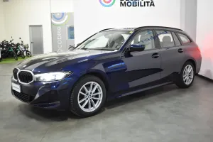 BMW 3 Series Touring 318d 2023