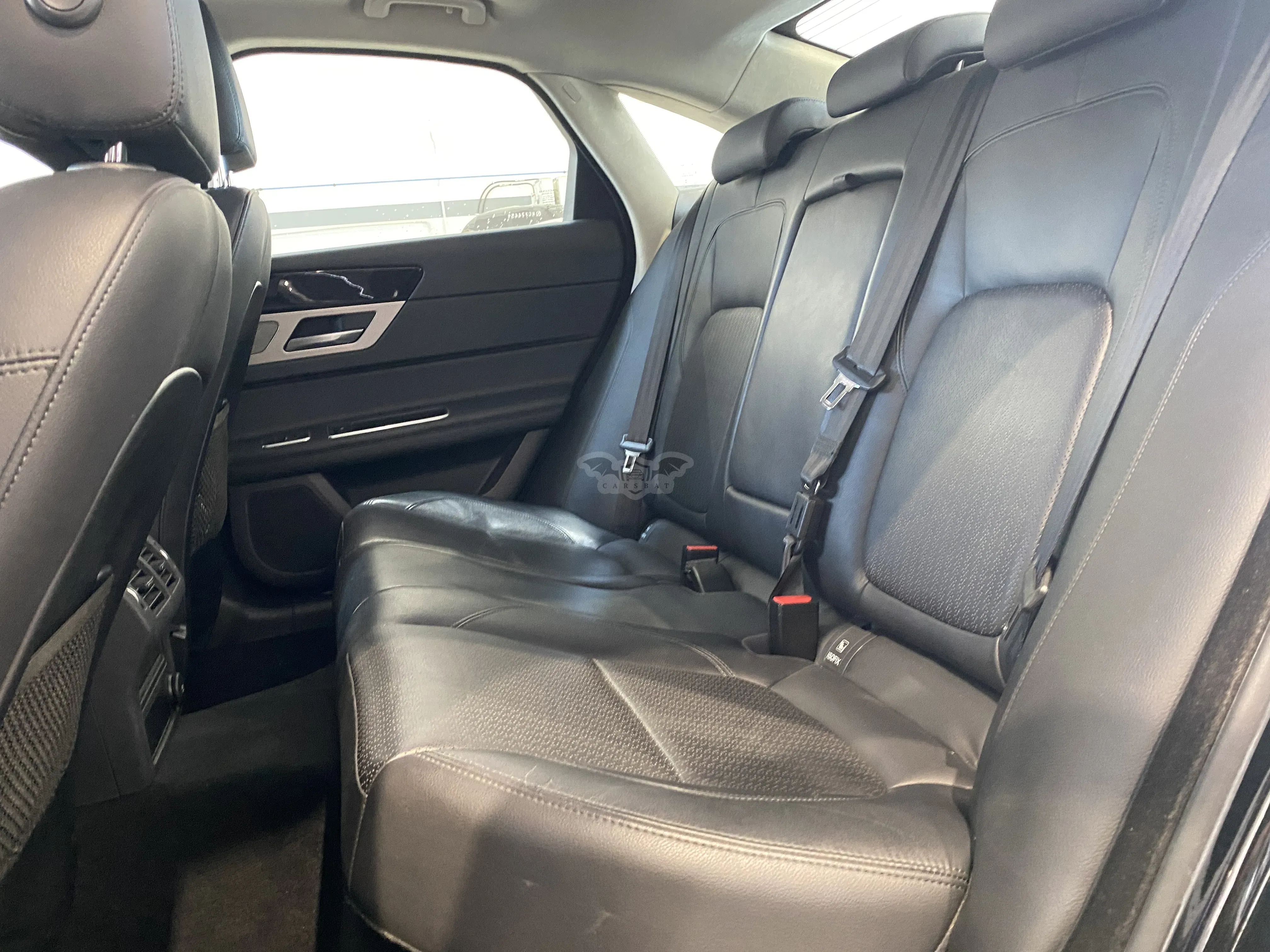 Jaguar XF 2.0d Business 2019