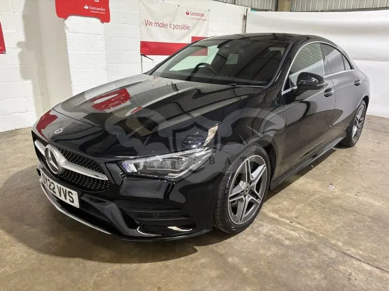Mercedes-Benz CLA 180 AMG Line 2022