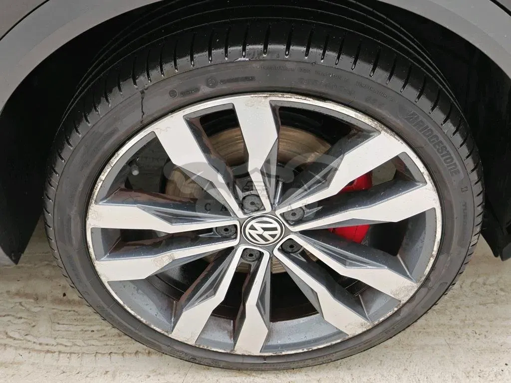 Volkswagen T-ROC 1.5 TSI Sport Business 2019