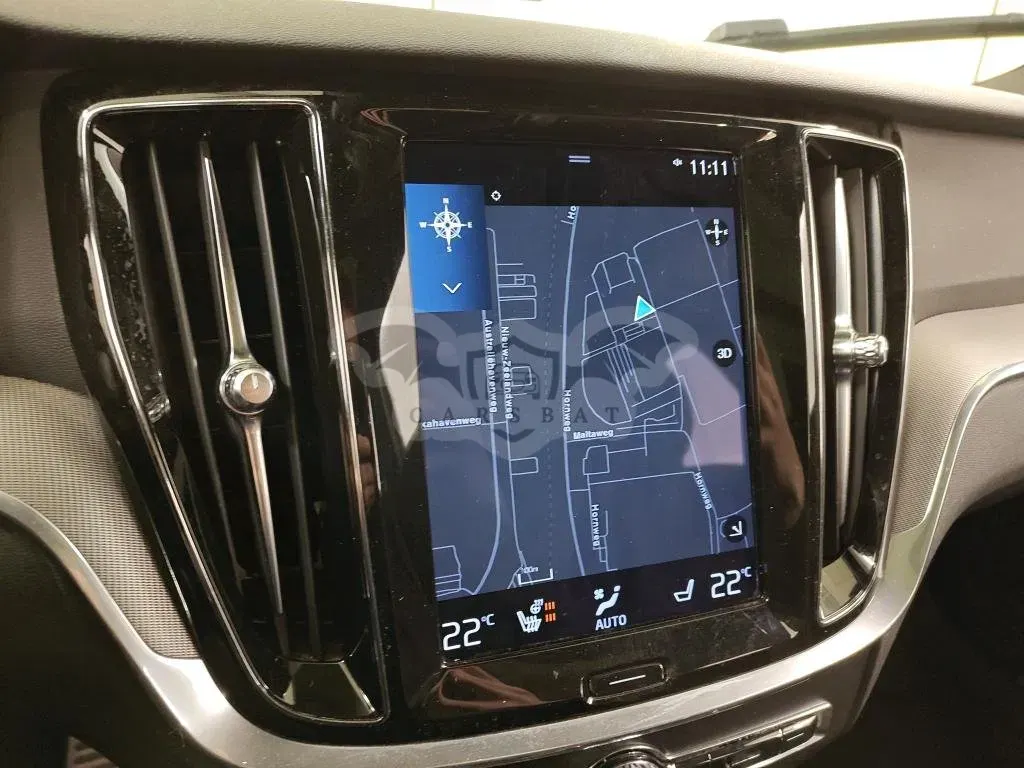 Volvo V60 T6 R-Design 2021