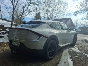 Kia EV6 74 kWh 2023