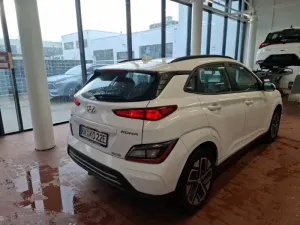 Hyundai Kona e-Kona Select 2022