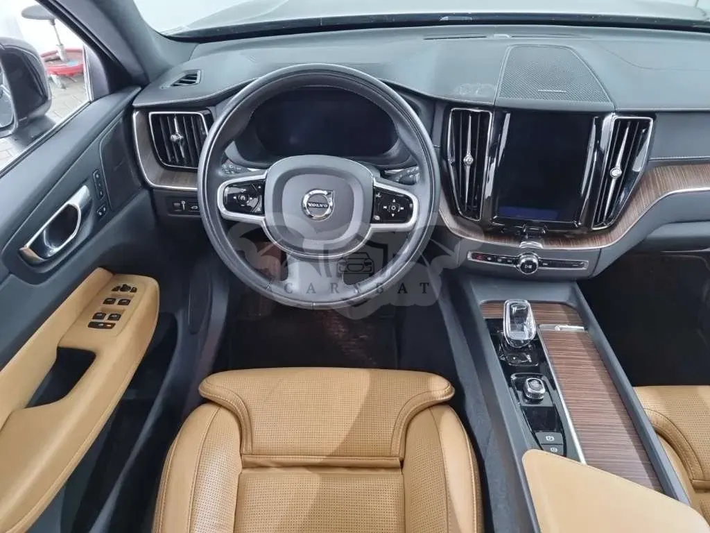 Volvo XC60 T8 Inscription 2022