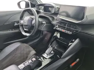 Peugeot 208 GT 2022