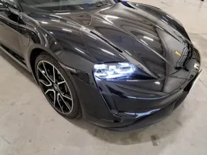 Porsche Taycan 79 kWh 2024