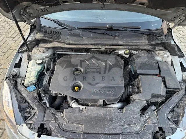 Volvo V40 D2 R-Design 2015