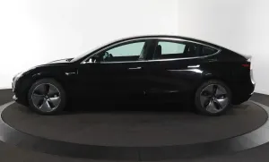 Tesla Model 3 Standard Range Plus 60 kWh 2020