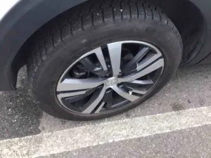 Peugeot 5008 1.5 HDI Allure Pack 2021