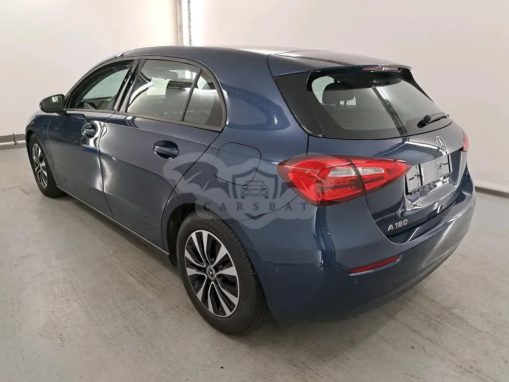 Mercedes-Benz A 180 Business Solution 2022