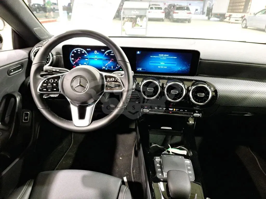 Mercedes-Benz CLA Shooting Brake 180d Business Solution 2023