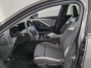 Opel Astra 1.2 Edition 2024